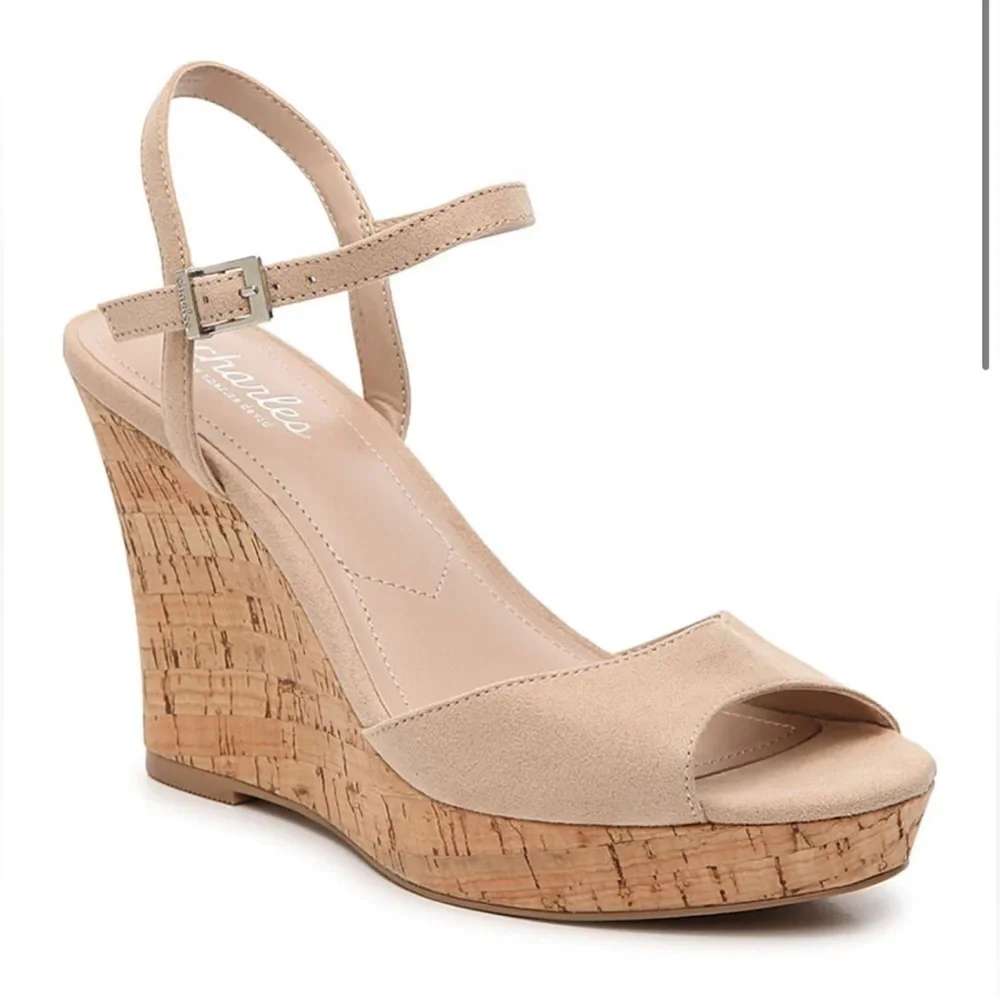 Charles By Charles David Lambert Sandals in Nude